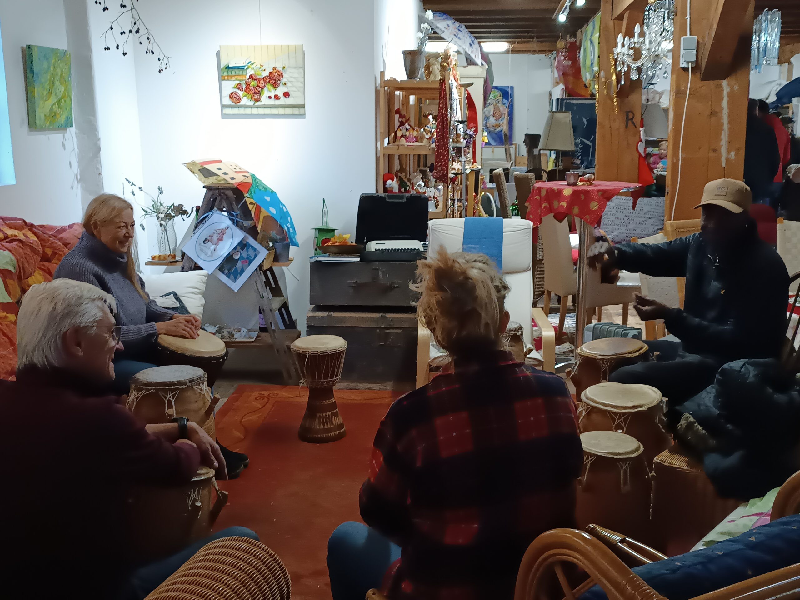 Trommelworkshop mit Samuel Mensah (Foto: KlausLüders)